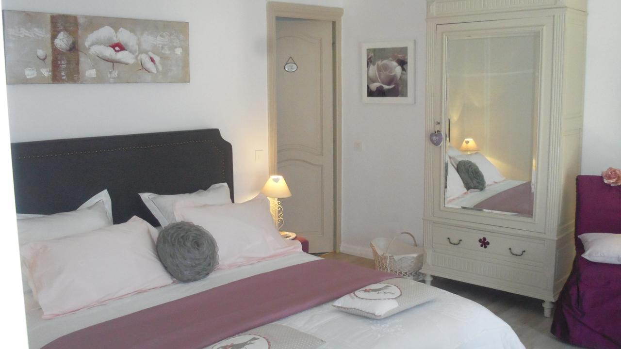 Bed and Breakfast Mas De L'Air - Maison De Charme Noves Exterior foto