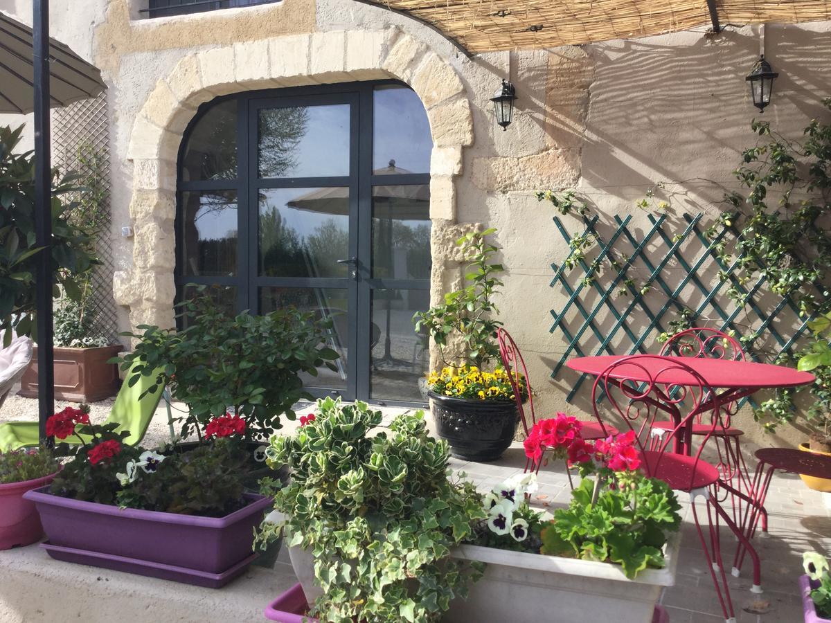 Bed and Breakfast Mas De L'Air - Maison De Charme Noves Exterior foto